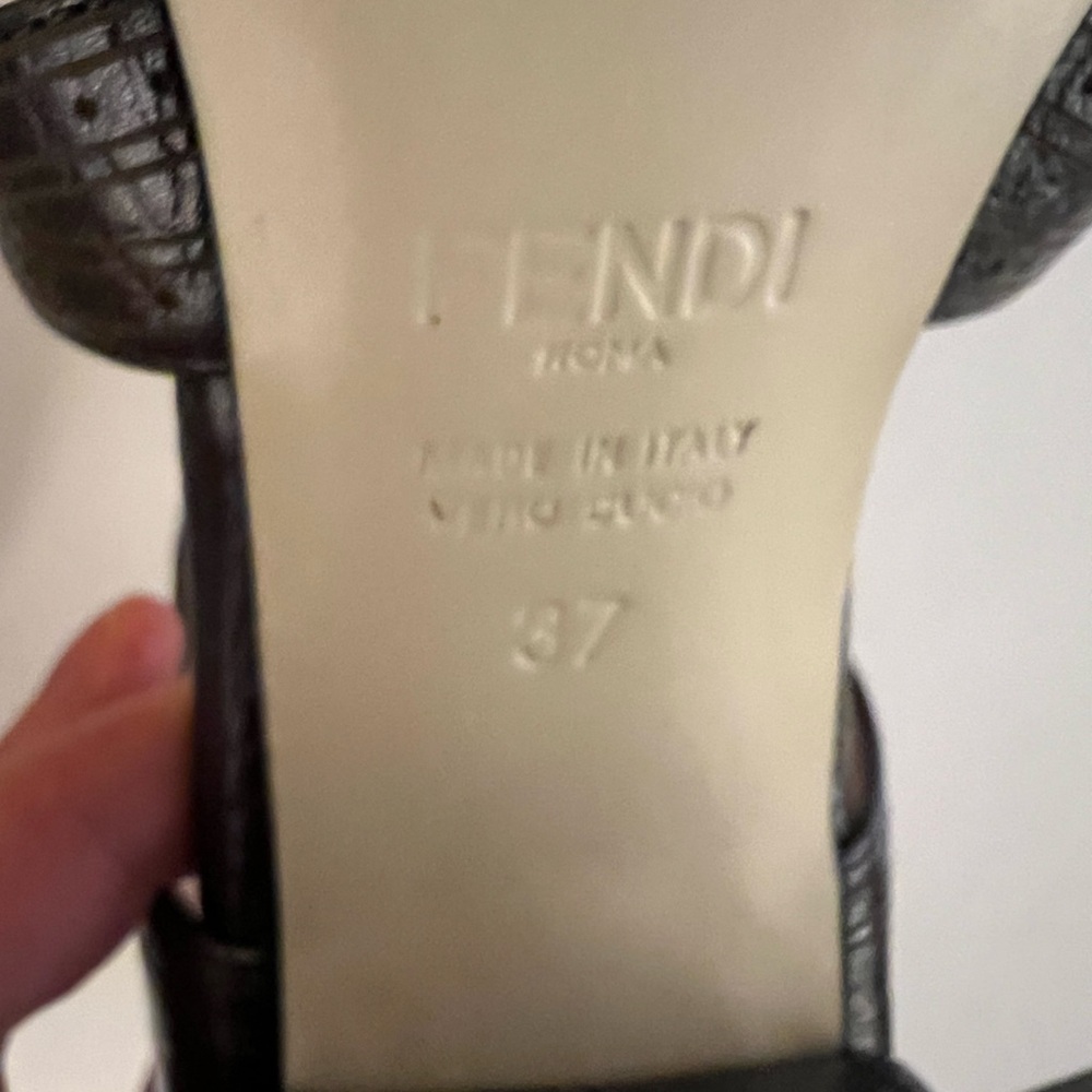 Authentic Fendi Charcoal Cut-out Mary Jane Pumps, Size 7 - Picture 11 of 14